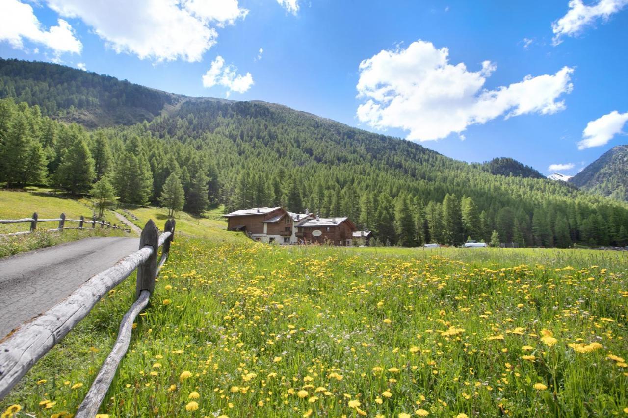 Agriturismo Bosco D'Oro 4 Apartment Livigno Exterior photo